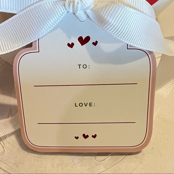 Terramoto Ceramic Hearts & Kisses Set of 3 Nesting Bowls Red/White - Picture 3 of 8